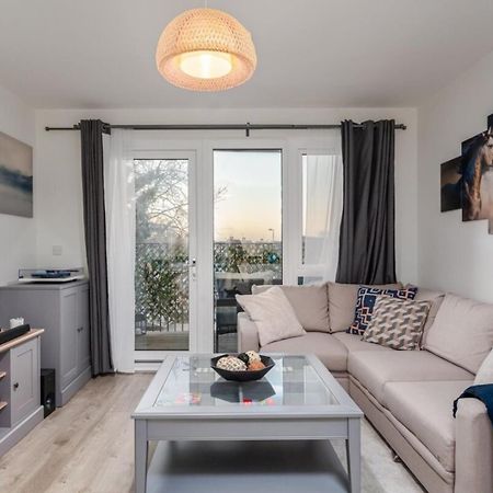Classy Cricklewood Home Лондон Екстер'єр фото