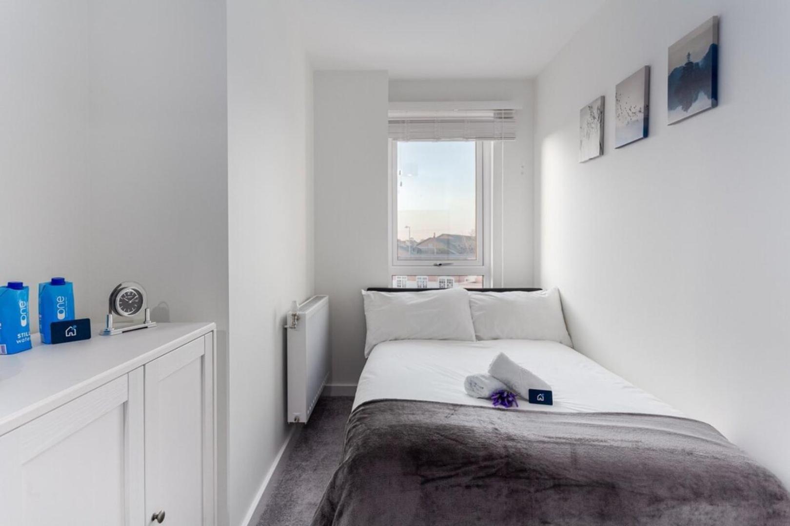 Classy Cricklewood Home Лондон Екстер'єр фото