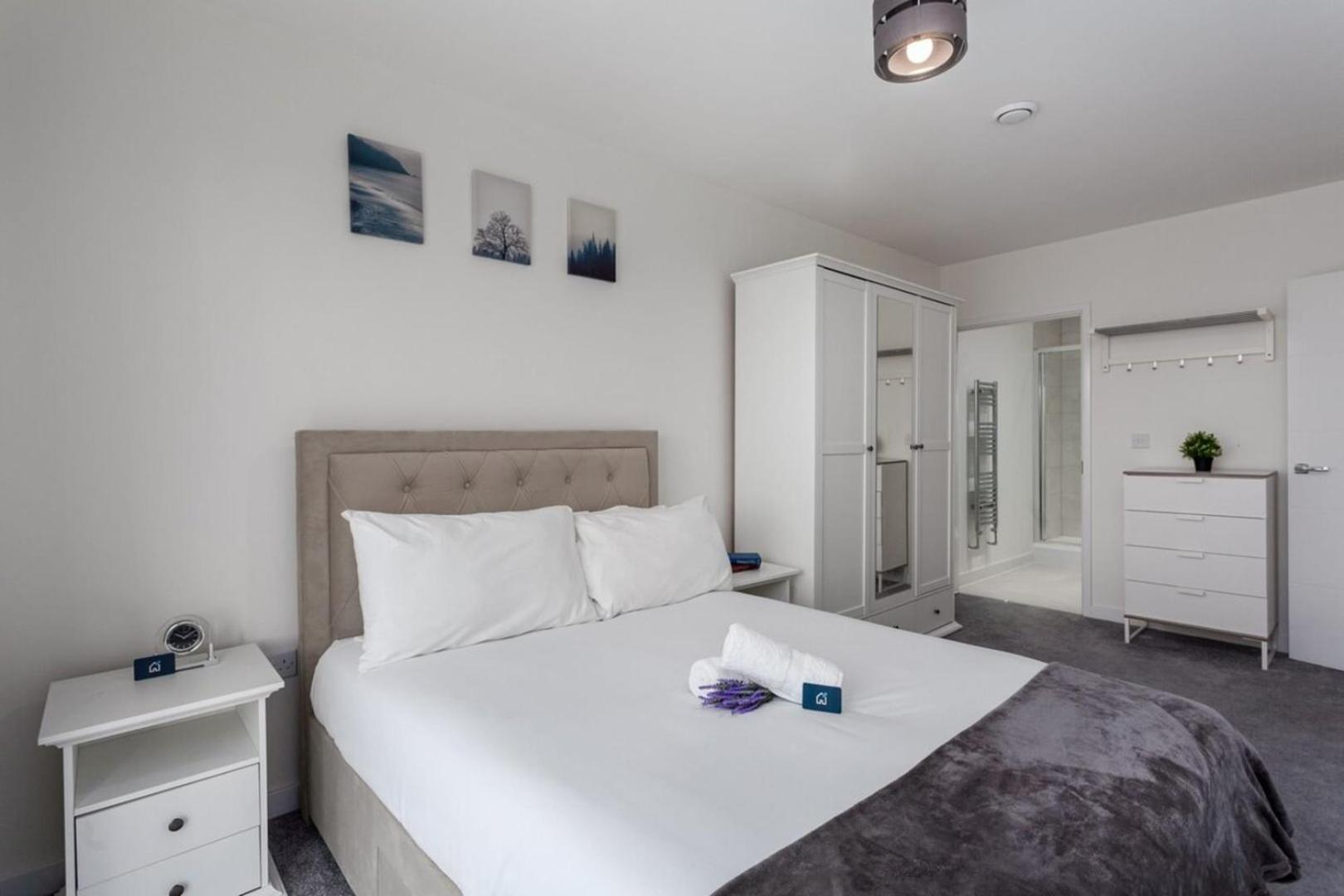 Classy Cricklewood Home Лондон Екстер'єр фото