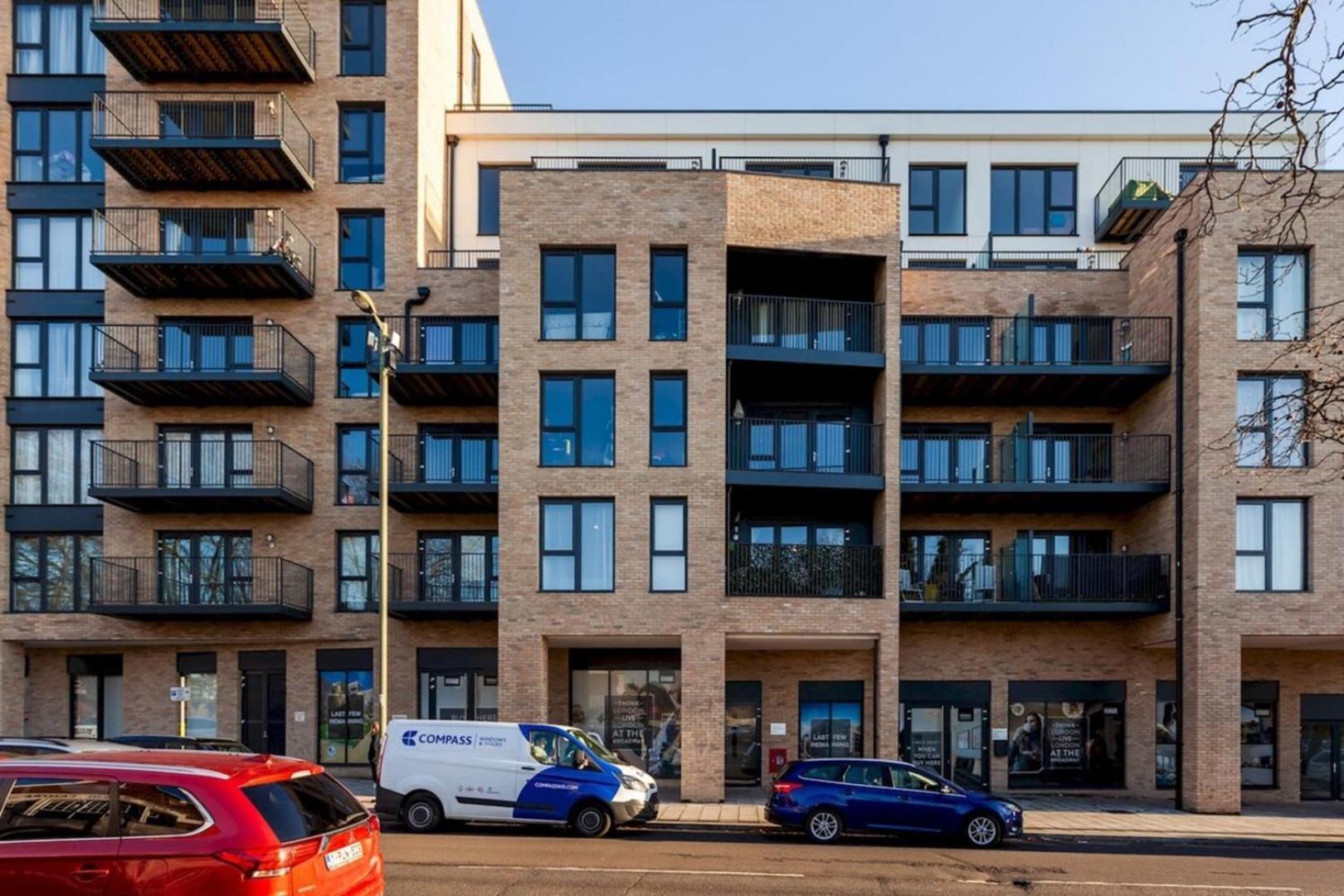 Classy Cricklewood Home Лондон Екстер'єр фото